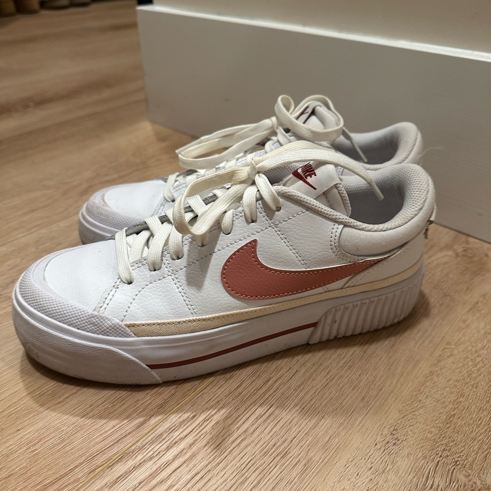 Nike Court Legacy Sneakers